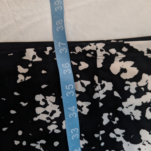 Lauren Ralph Lauren Black White Abstract Ruched Sheath Dress Size 14 Career EUC - Picture 5 of 5